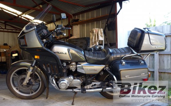 1982 Suzuki GS1100GK photo